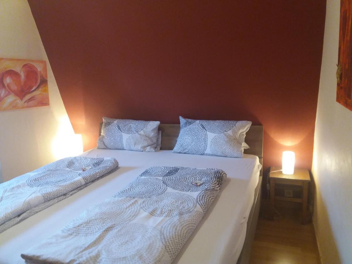 Appartement Weingut Matthias Dauns à Reil Extérieur photo