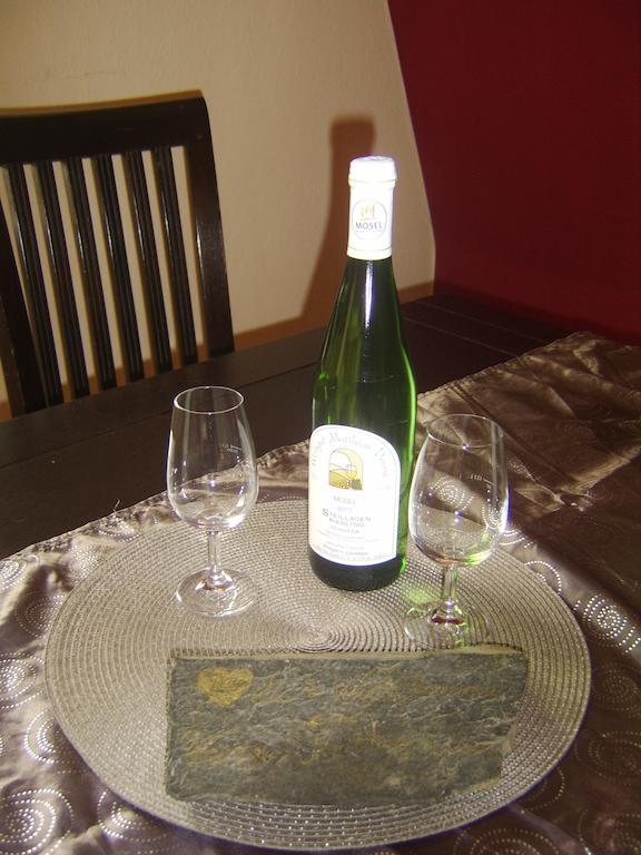 Appartement Weingut Matthias Dauns à Reil Chambre photo